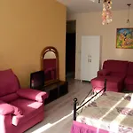 Taulantia Aparthotel