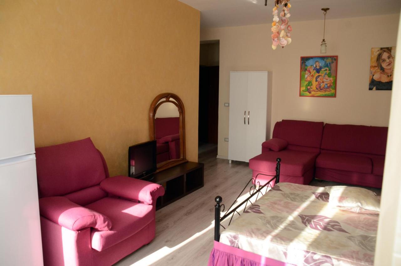 Taulantia Appartement Durrës
