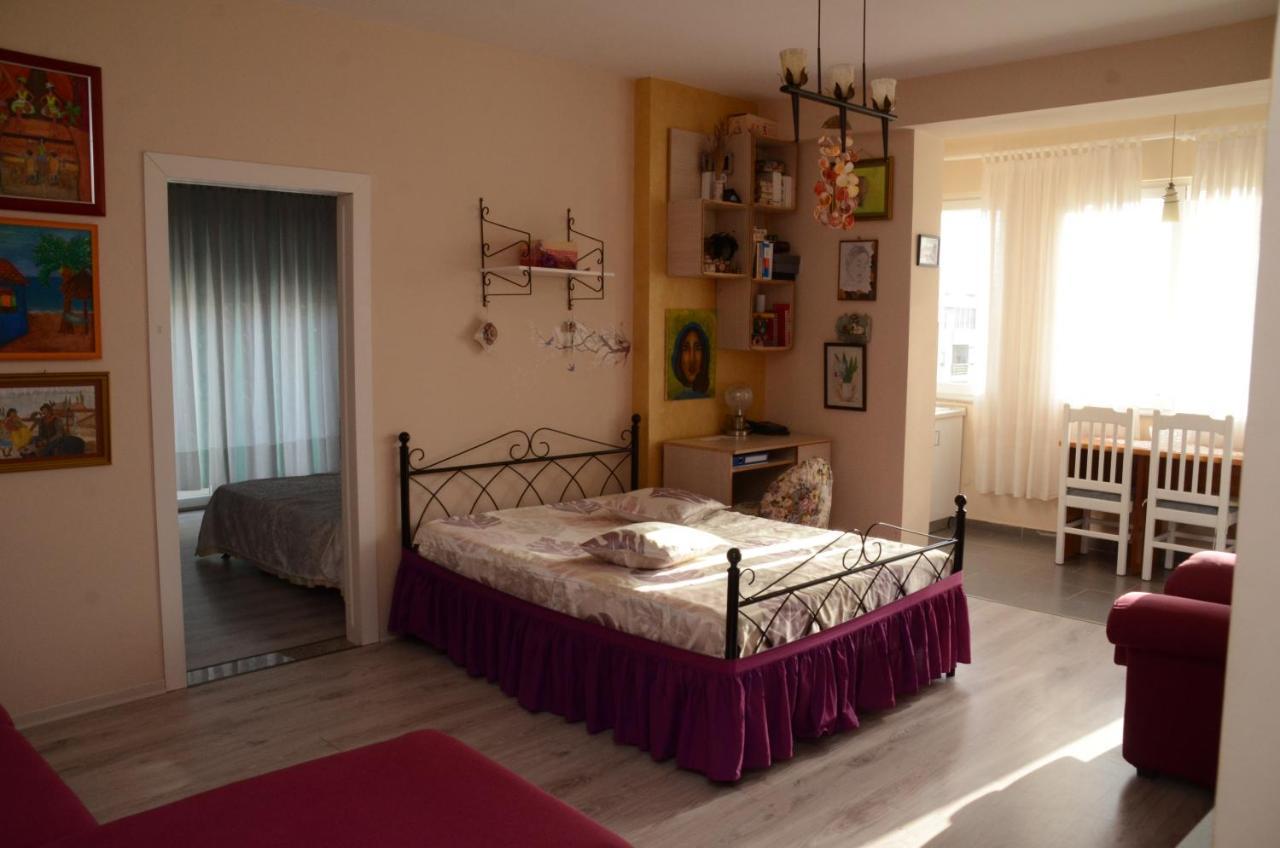 Appartement Taulantia Durrës